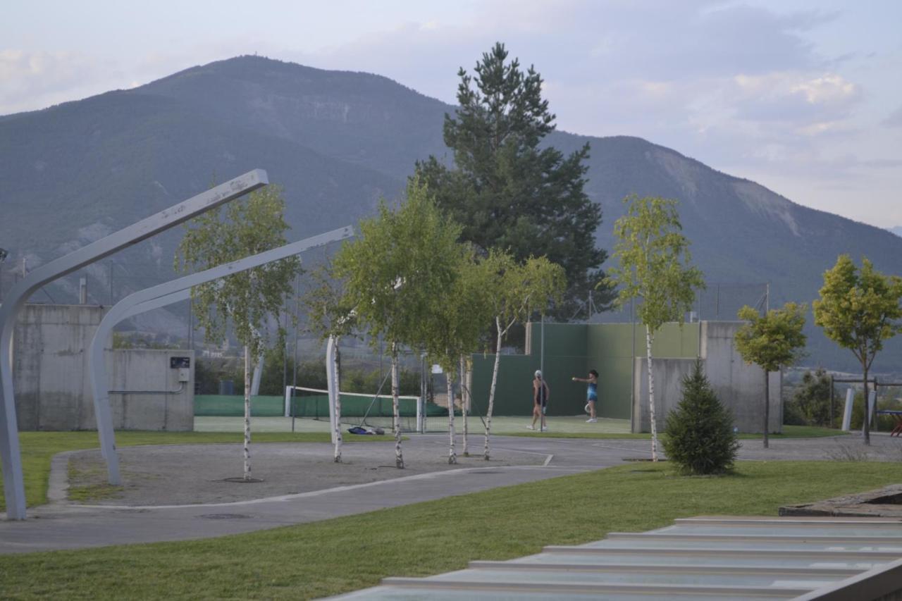Apartamento Las Margas Golf Pirineo Aragones Sabiñánigo エクステリア 写真